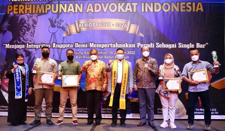 Jurnalis Karimun Dominasi Tulisan Terbaik, 3 Pengurus JK Borong Perolehan Juara Dalam Lomba Karya Jurnalistik DPC Peradi